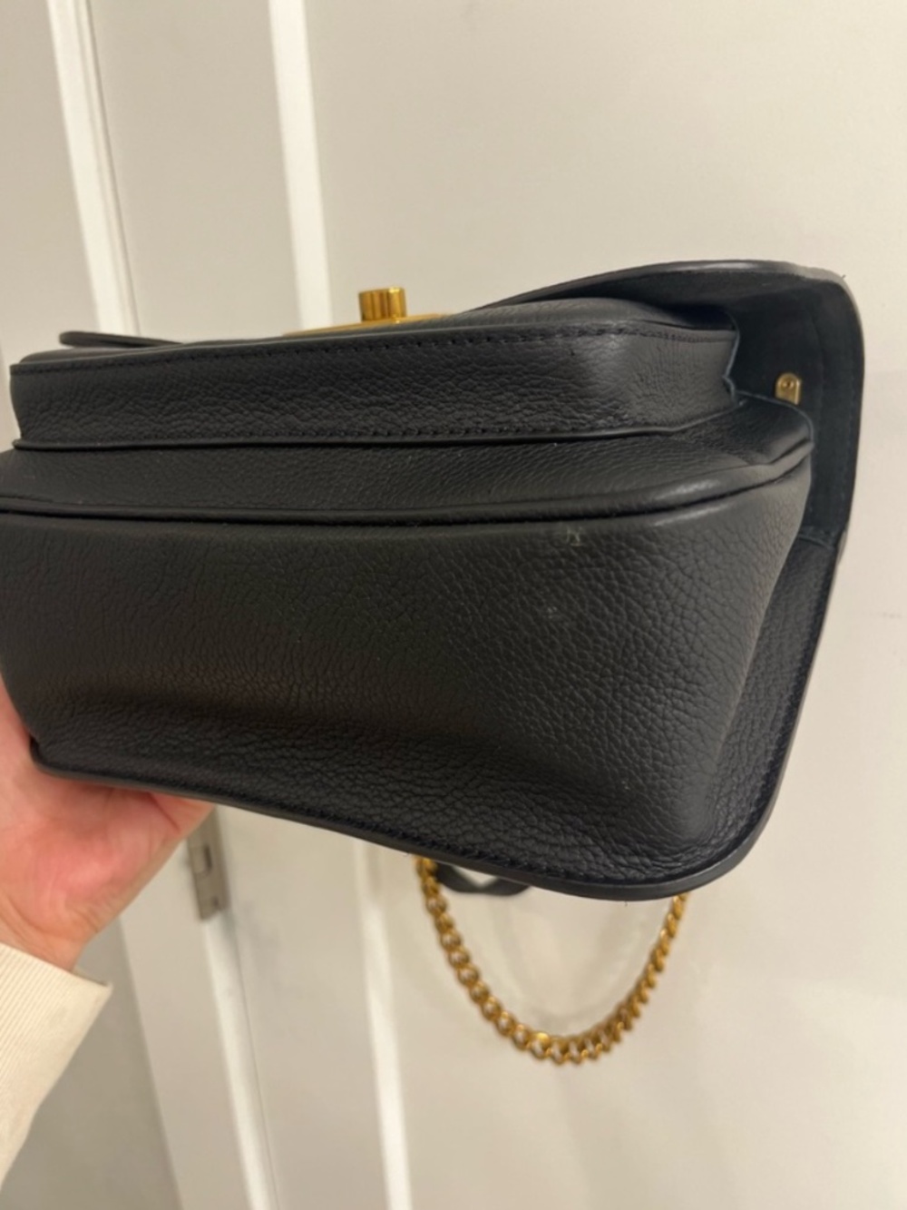 Louis Vuitton Lockme Chain Bag Black - Picture 6 of 6